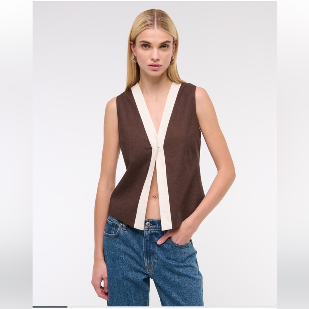 Abercrombie & Fitch Brown and White Linen Blend Vest